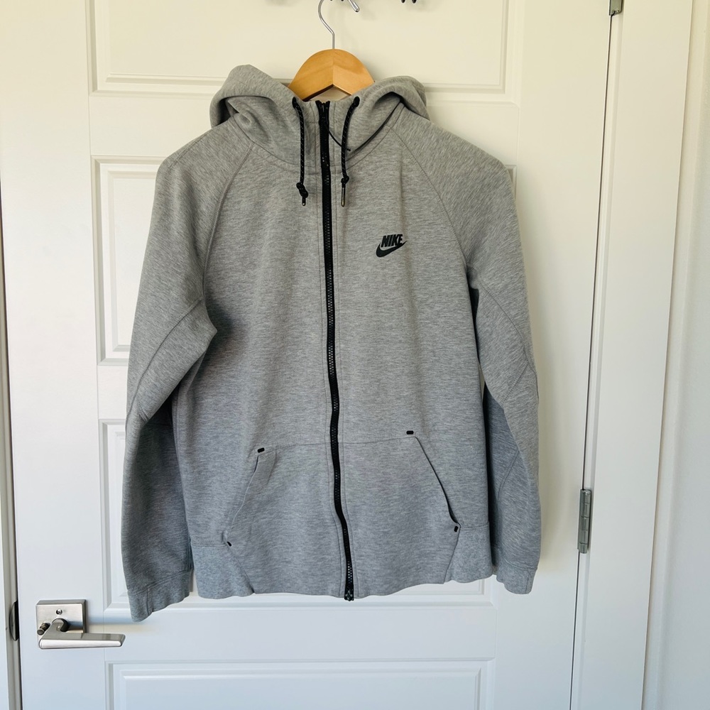 Nike Men’s Zip-up Hoodie